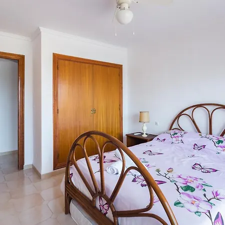 Deveses Apartmán